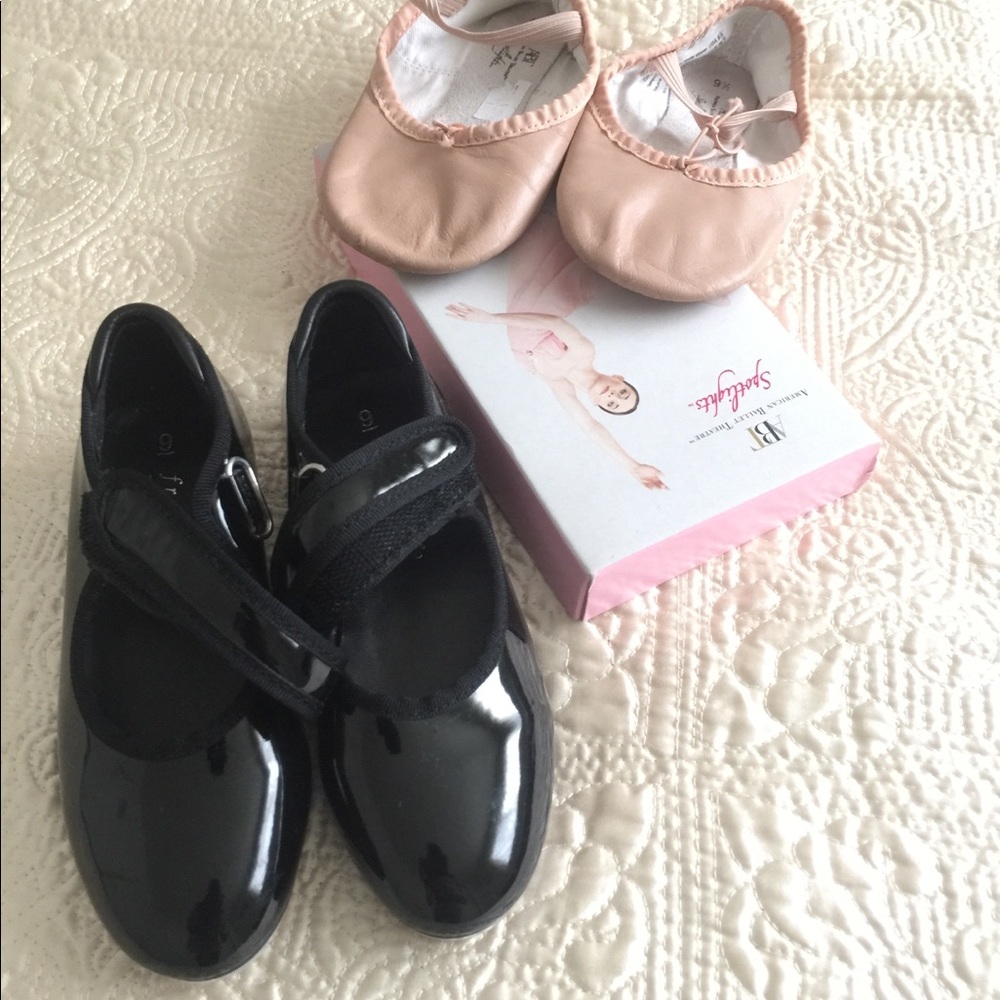 Tap shoes like new